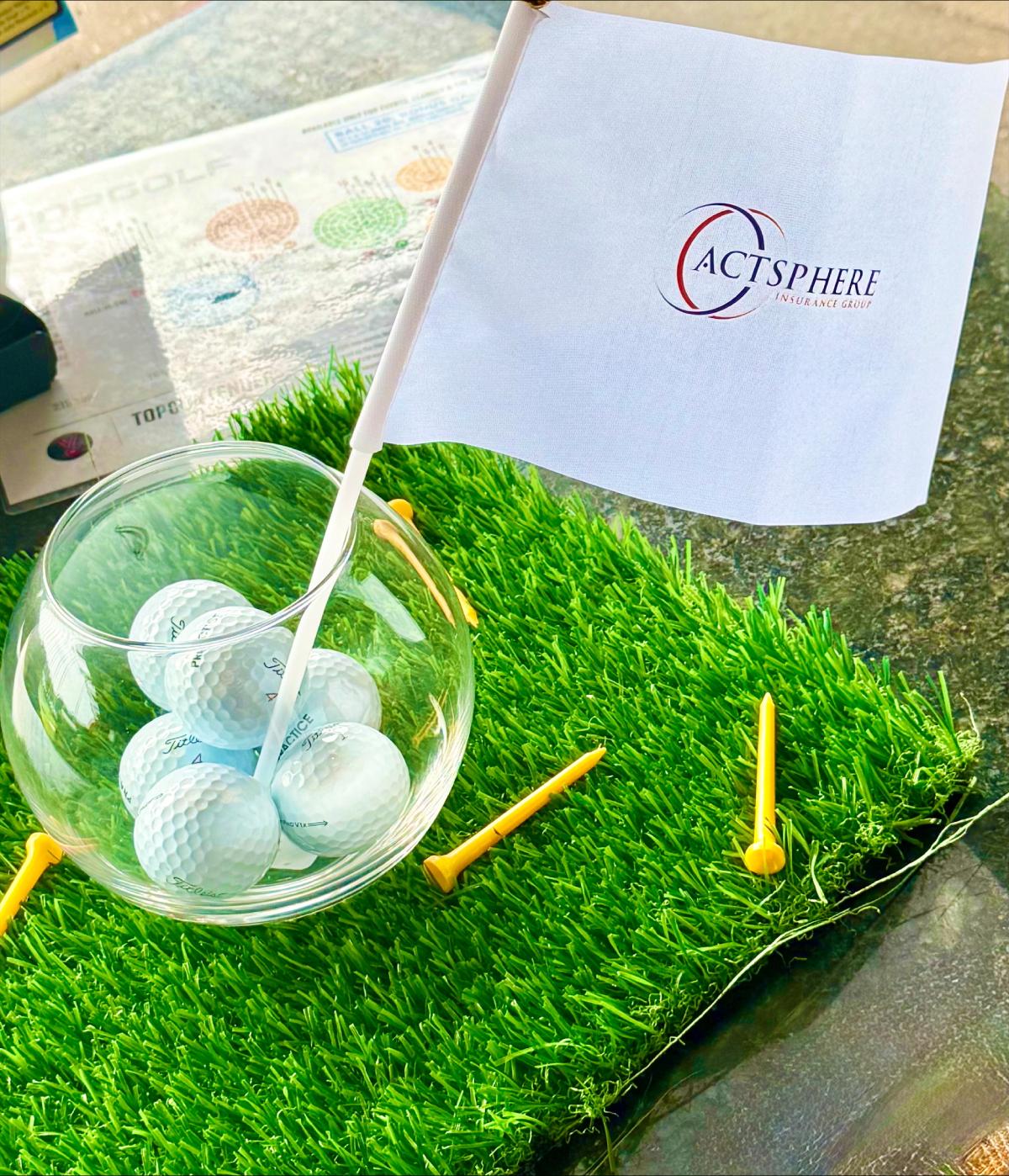 She Said, Fore Image 3